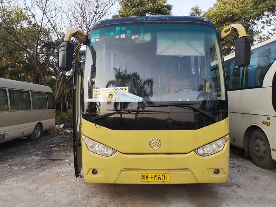 广州上下班周边旅游带司机租50人座带证大巴客运班车出租